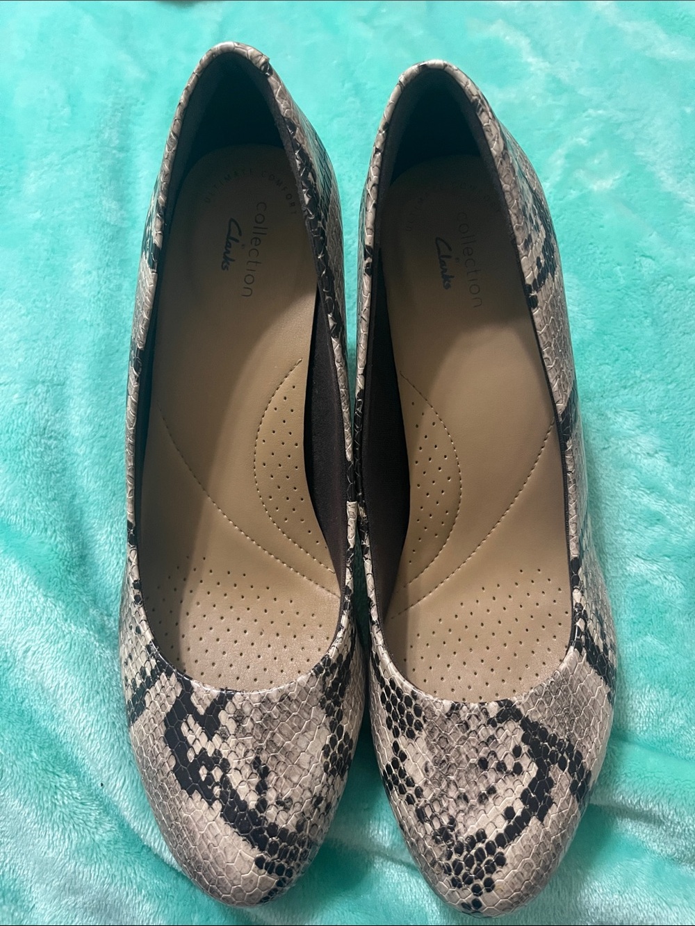Clarks Snake-Print Women's Ballet Flats - Black & Gray